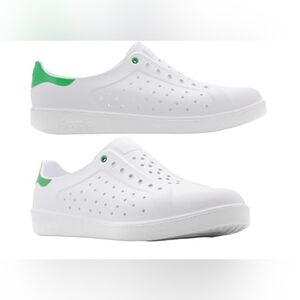 New People Footwear mens sz 10 Slip-On EVA Water Shoes Lightweight Comfortable U